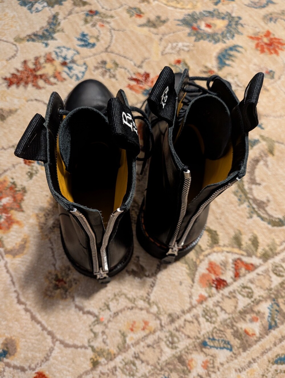 R 13 Stack Platform Boot - Picture 11 of 15